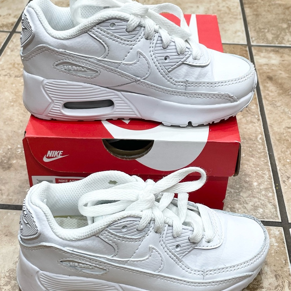 Nike Air Max 90